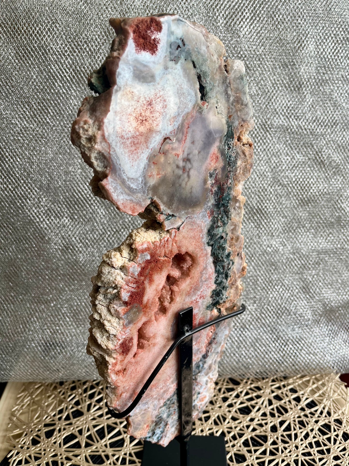 Pink Amethyst Plate w/stand