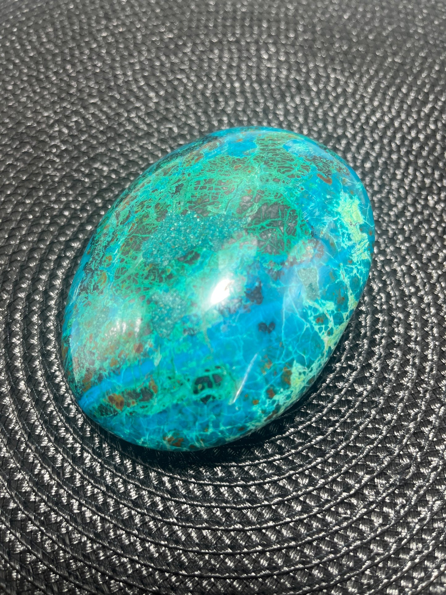 Chrysocolla palm stone