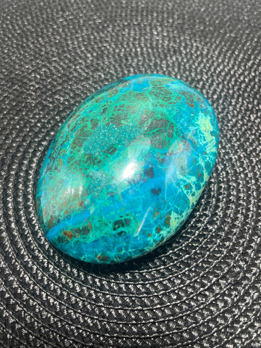 Chrysocolla palm stone