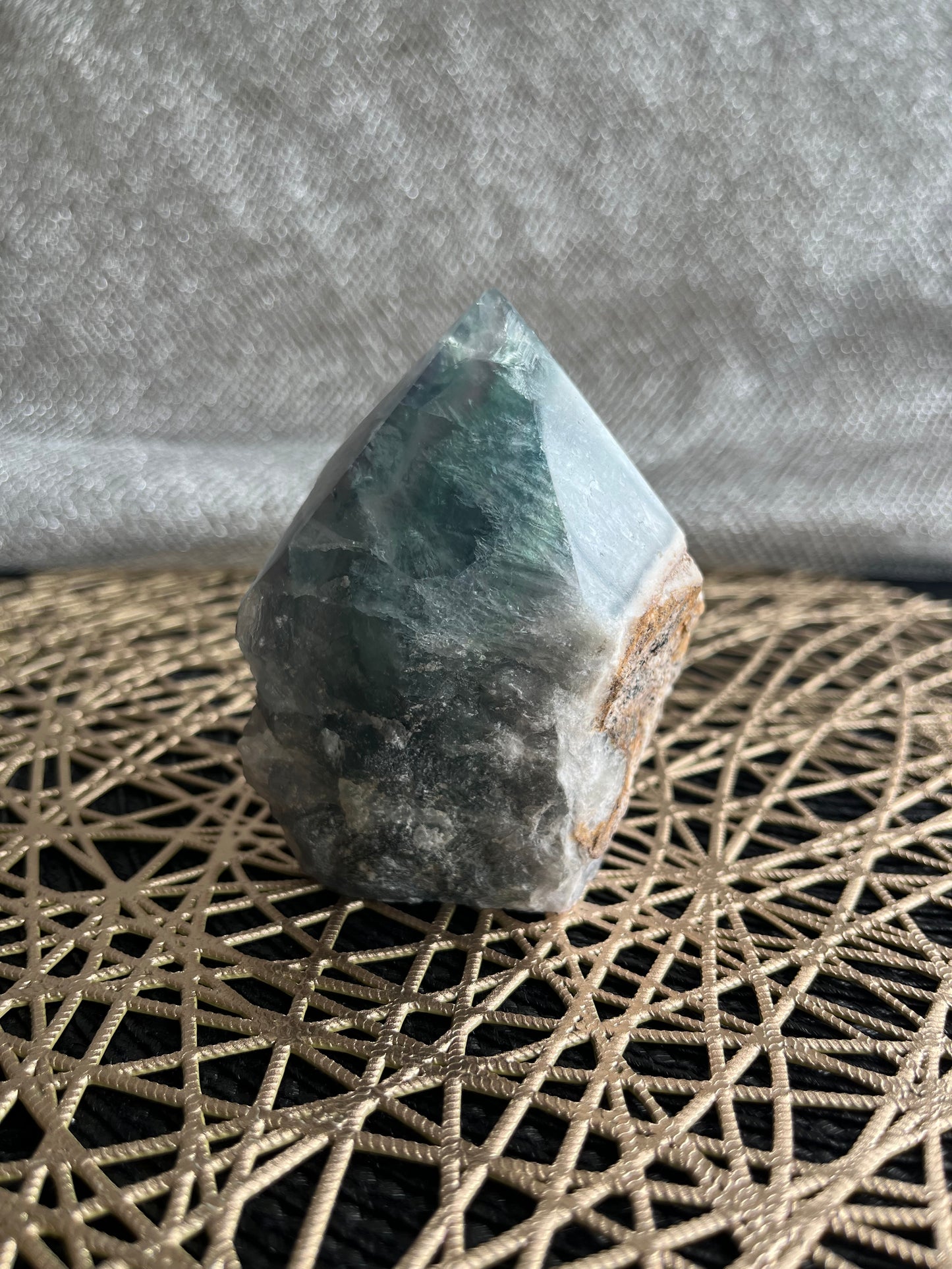 Fluorite Top Polished Point