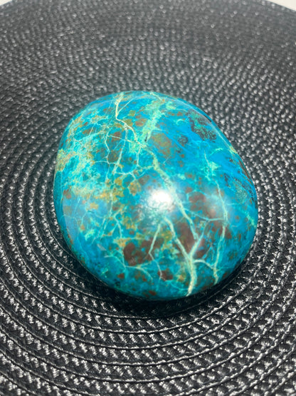 Chrysocolla palm stone