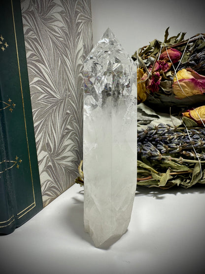 Crackle Quartz Tower