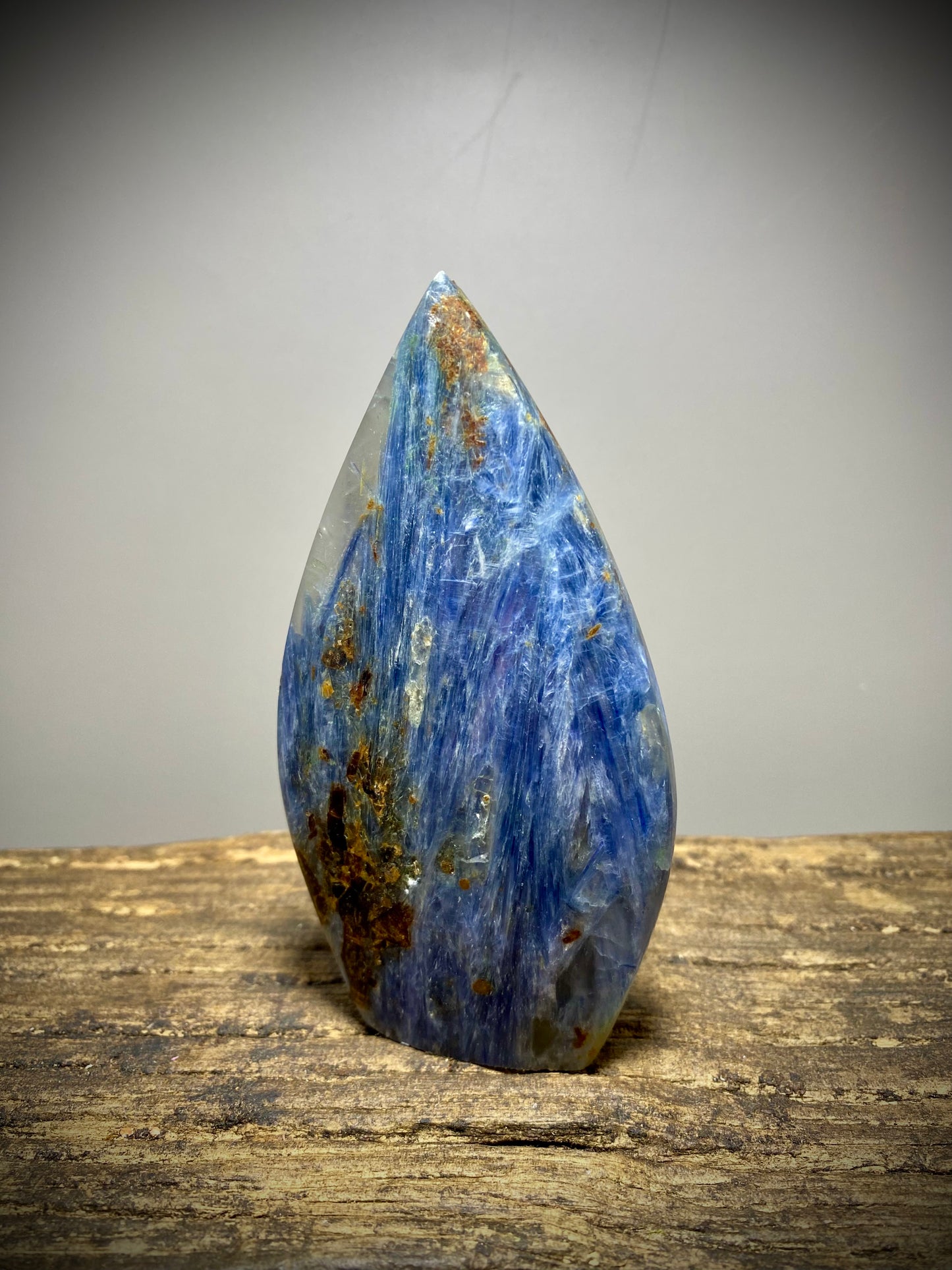 Blue Kyanite