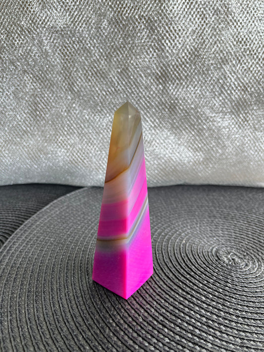 Dyed Agate Tower