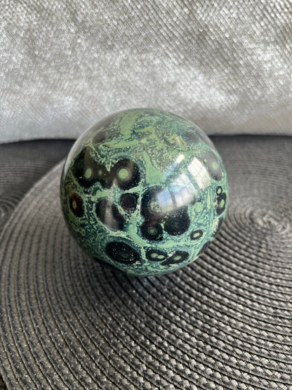Kambaba Jasper Sphere