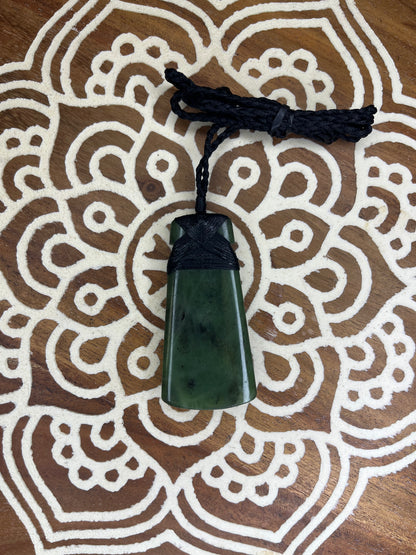 Adze Pounamu Toki