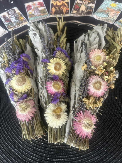 Self acceptance, manifestation and clearing wand