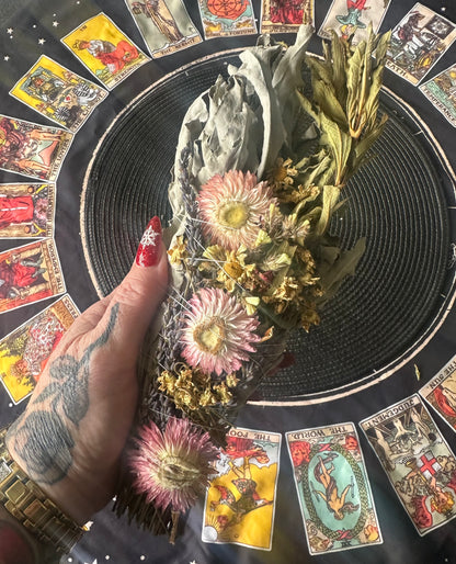 Self acceptance, manifestation and clearing wand