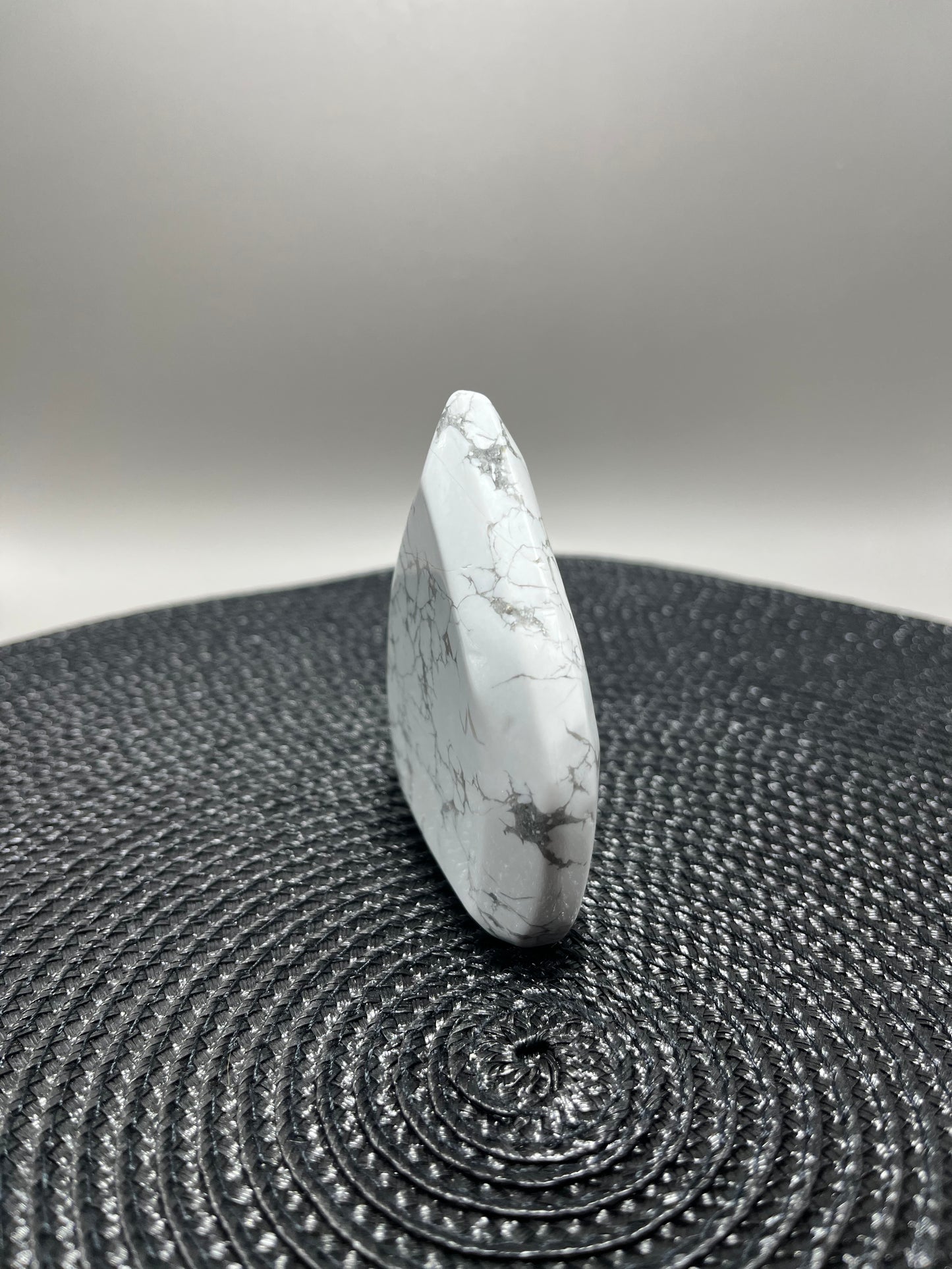 Howlite Flame